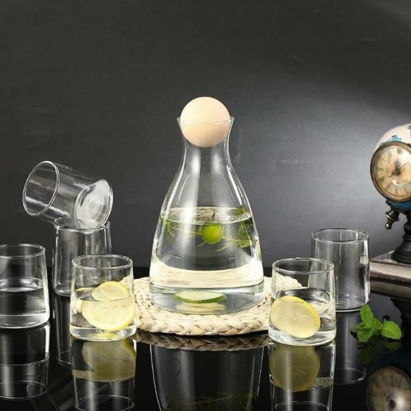 Elegant Glass Water Pitcher with Tumblers